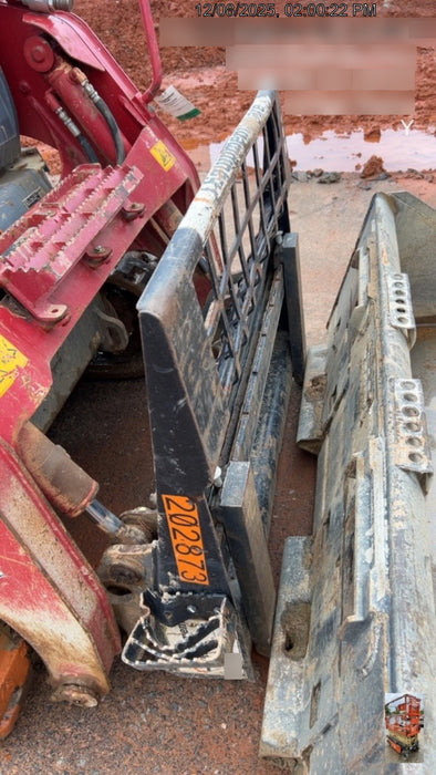 2022 ARROW MATERIAL HANDLING 60" Pallet Forks - Arrow