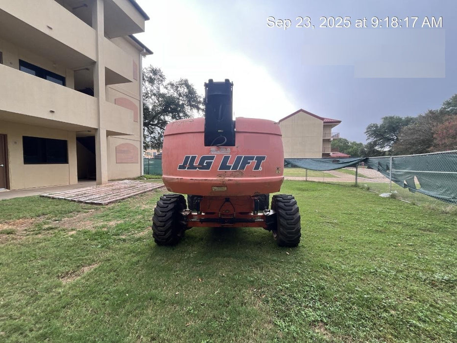 2016 JLG 660SJ