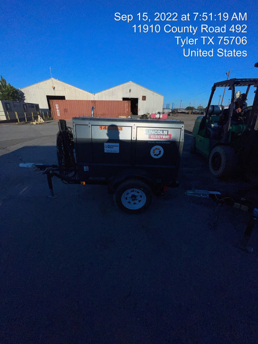 2021 Lincoln Electric Dual Maverick 200/200X Ready Pak 3 (includes trailer, cable rack, fender light kit)