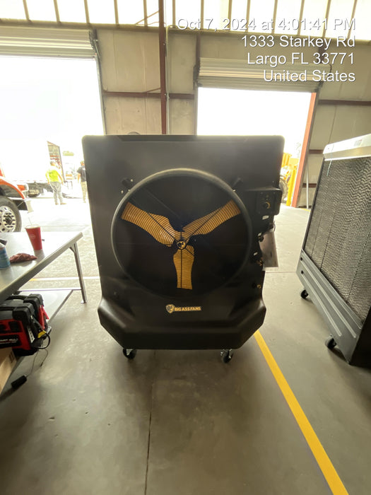 2024 BIG ASS FANS Cool Space 400