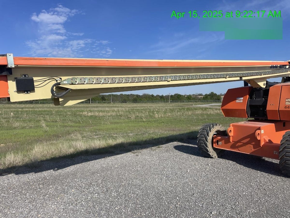 2019 JLG 860SJ