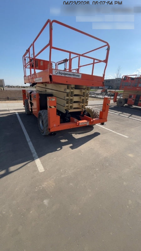 2019 JLG 430LRT