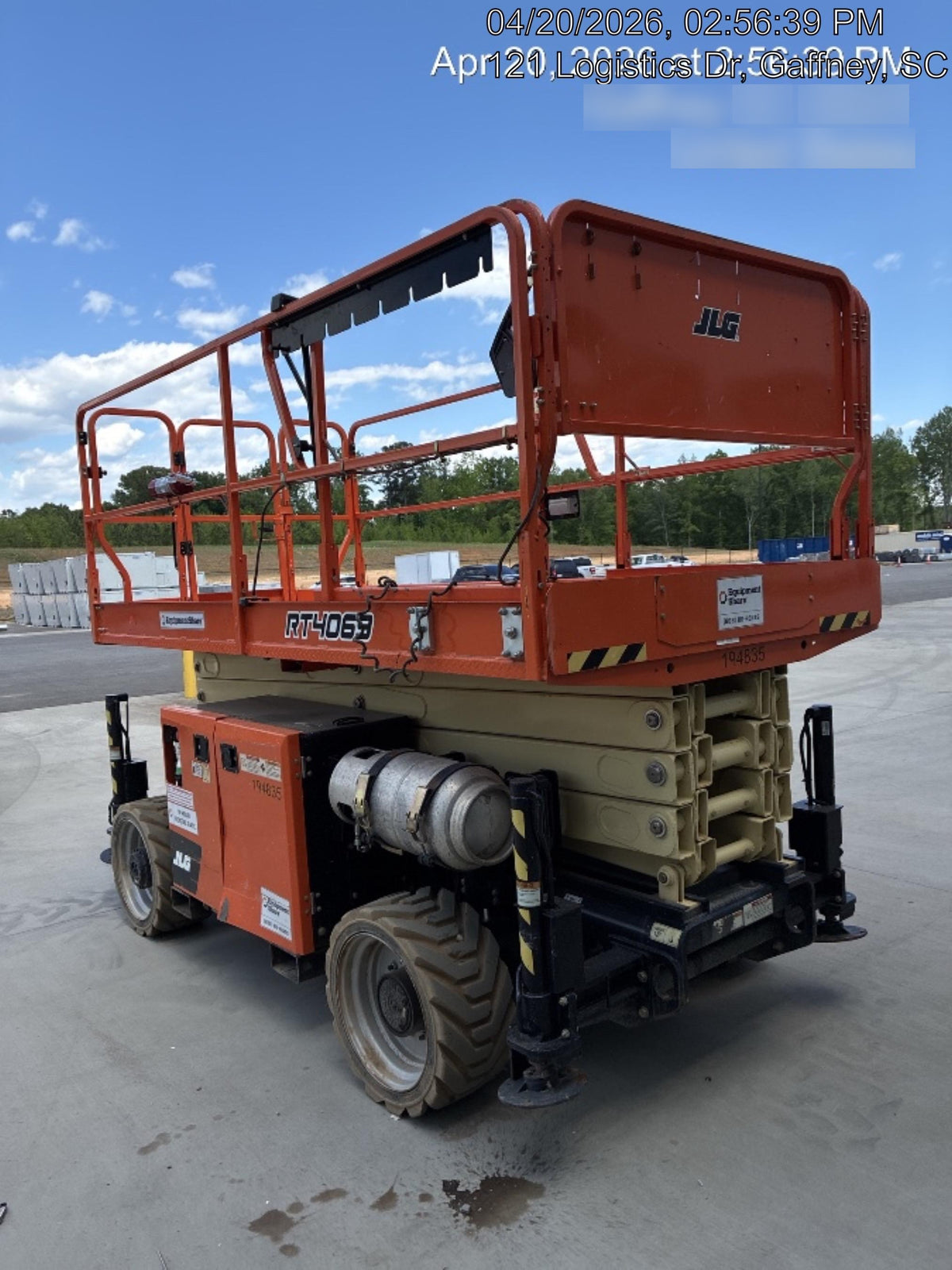 2021 JLG RT4069