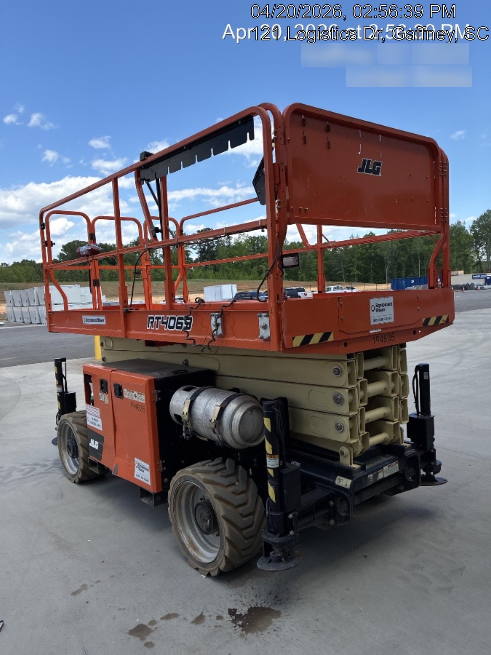 2021 JLG RT4069