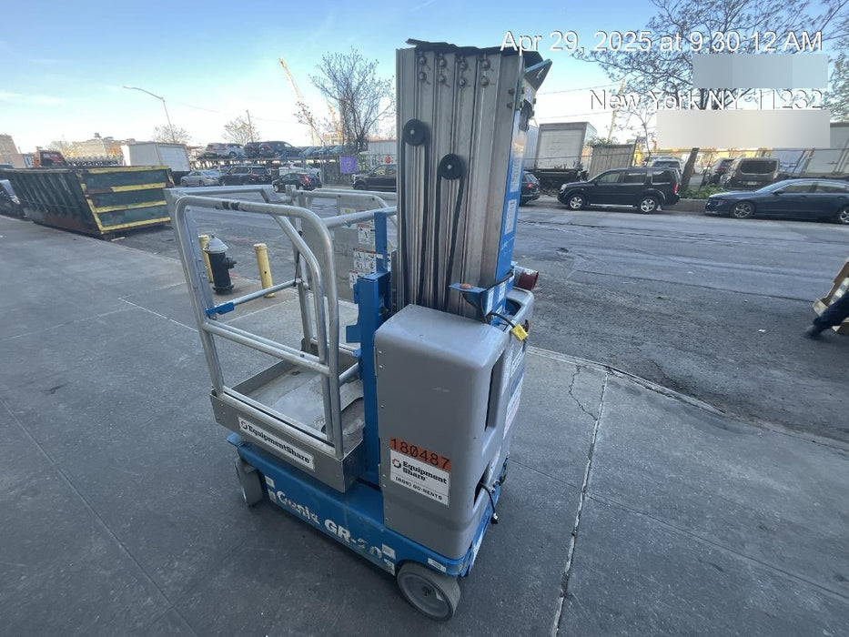 2021 GENIE GR-20