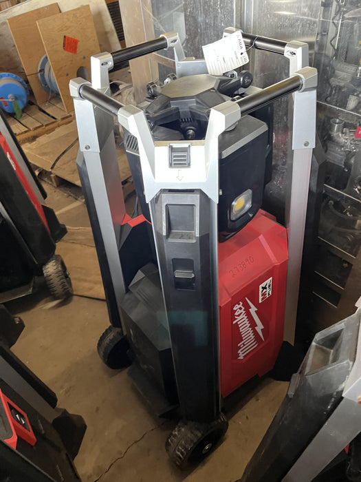 2022 MILWAUKEE MXF041-1XC