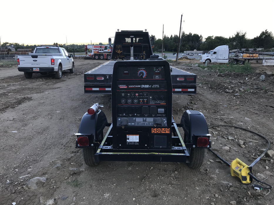2019 Lincoln Electric Vantage 322 Welder Ready-Pak 3, Two wheel trailer, Fender and Light kit, Cable Rack