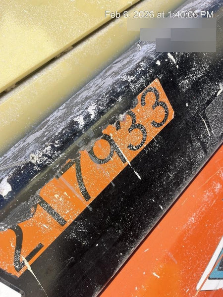 2022 JLG ES1932