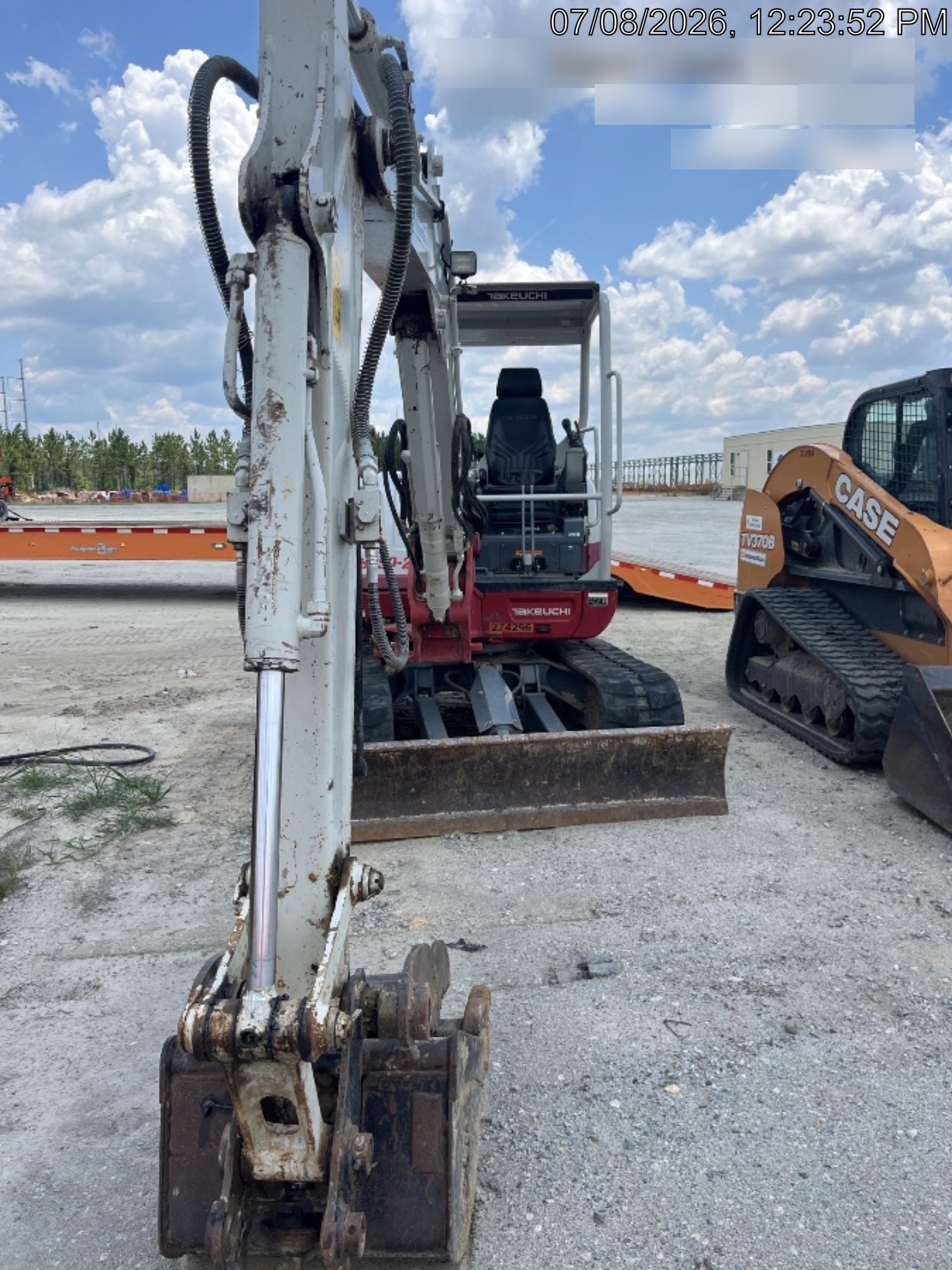 2022 TAKEUCHI TB250-2R