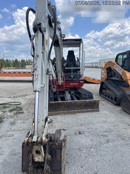 2022 TAKEUCHI TB250-2R