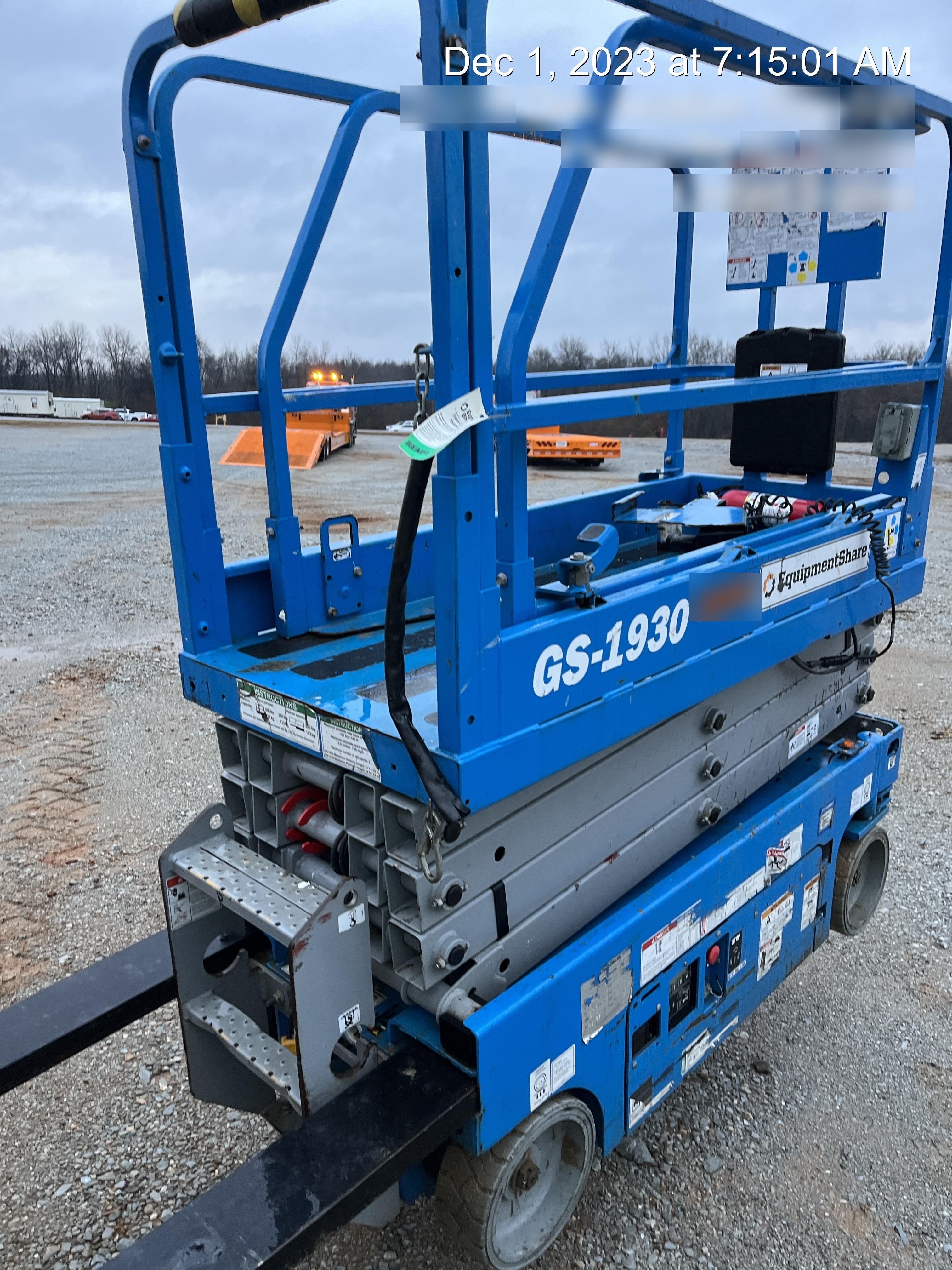 2019 Genie GS-1930 Fixed Rails with Chain Entry