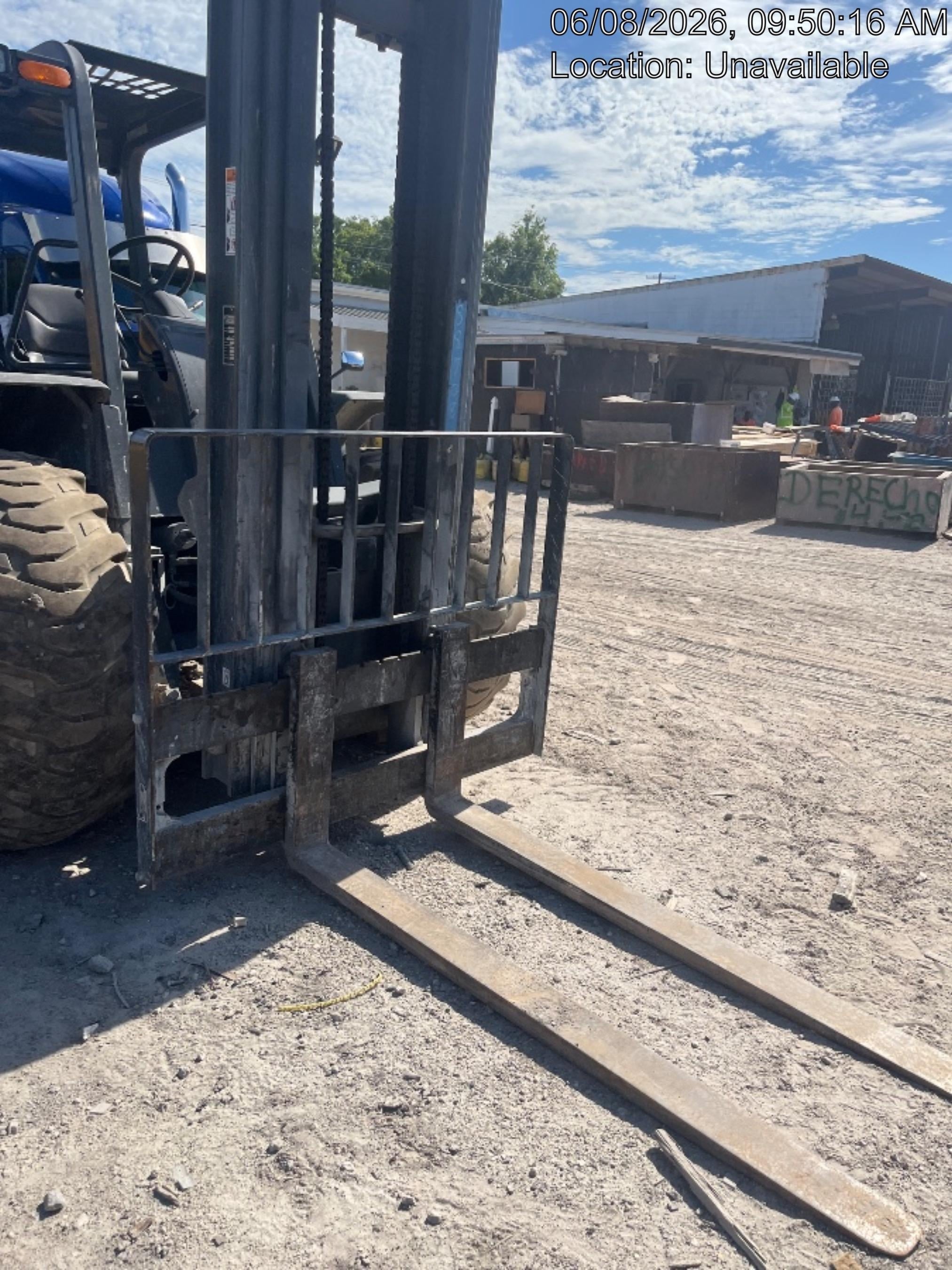 2023 CASE 588H