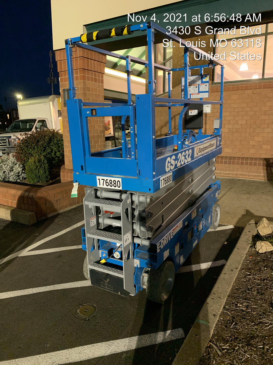 2021 GENIE GS-2632
