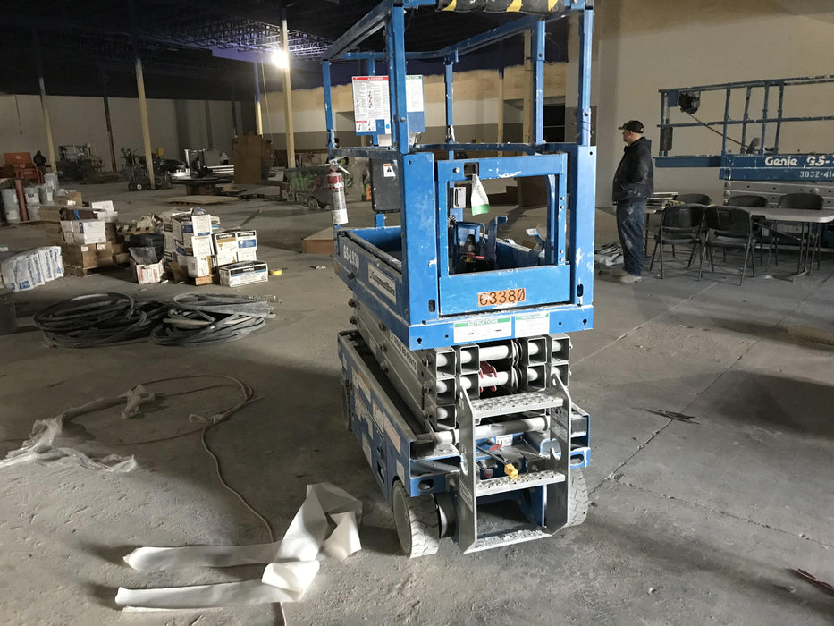 2020 Genie GS-1930 Solid Non Marking Tires, Beacon, Folding rails with half height swing gate