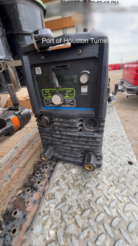 2024 MILLER ELECTRIC Maxstar 210 STR