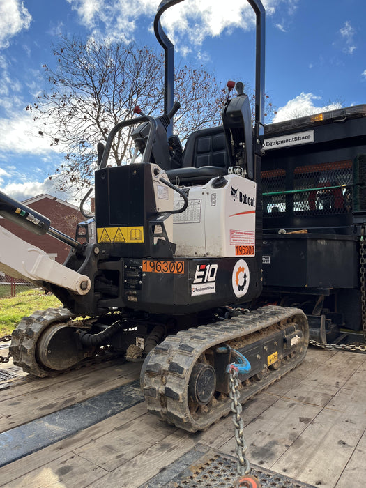 2022 BOBCAT E10