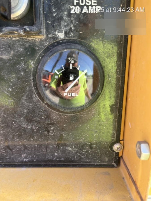 2021 Vac-Tron LP573XDT T4 Koehler Diesel Engine, 500 Gallon Debris Tank, x2 100 Gallon Water Tanks