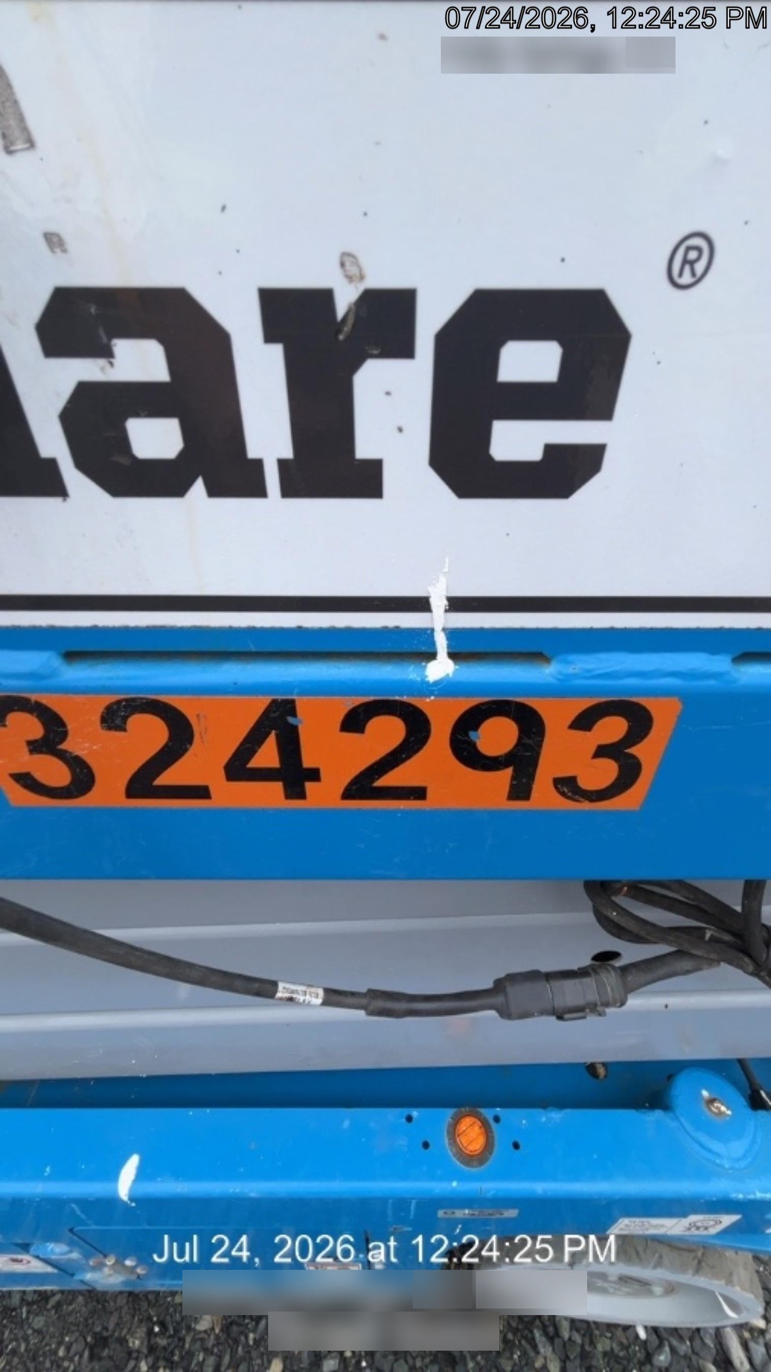 2023 GENIE GS-2632
