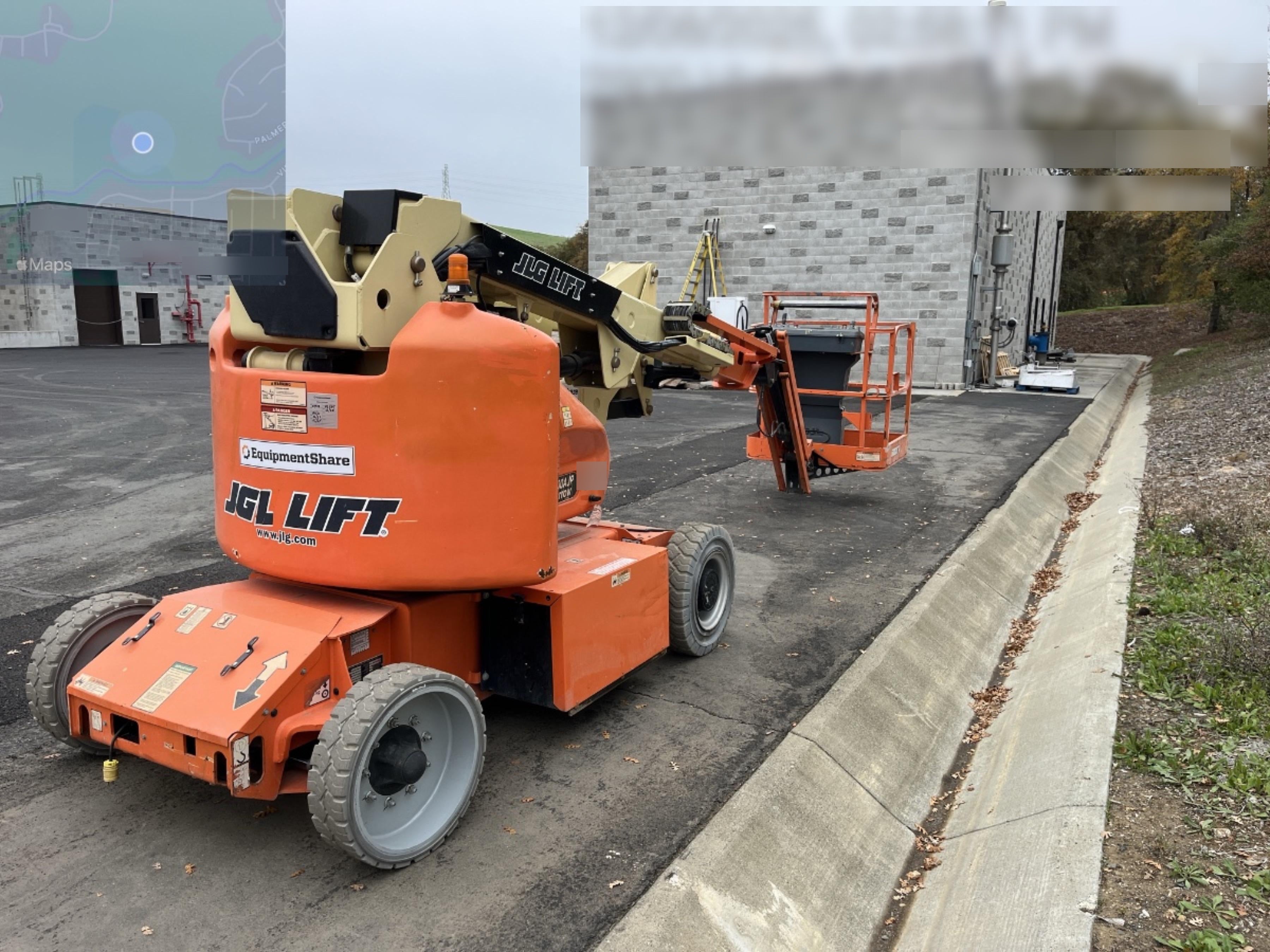 2019 JLG E400AJPN