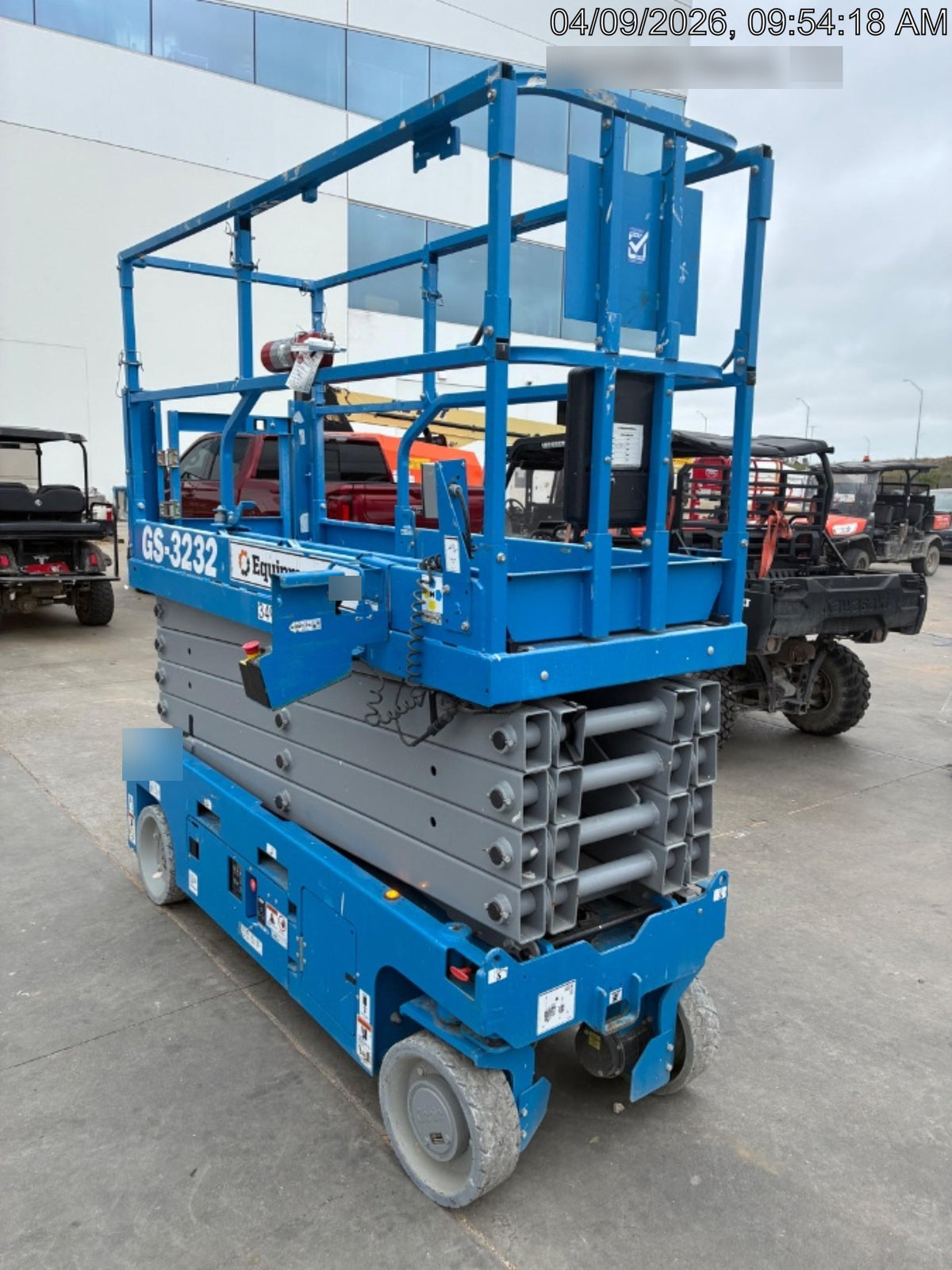 2023 GENIE GS-3232