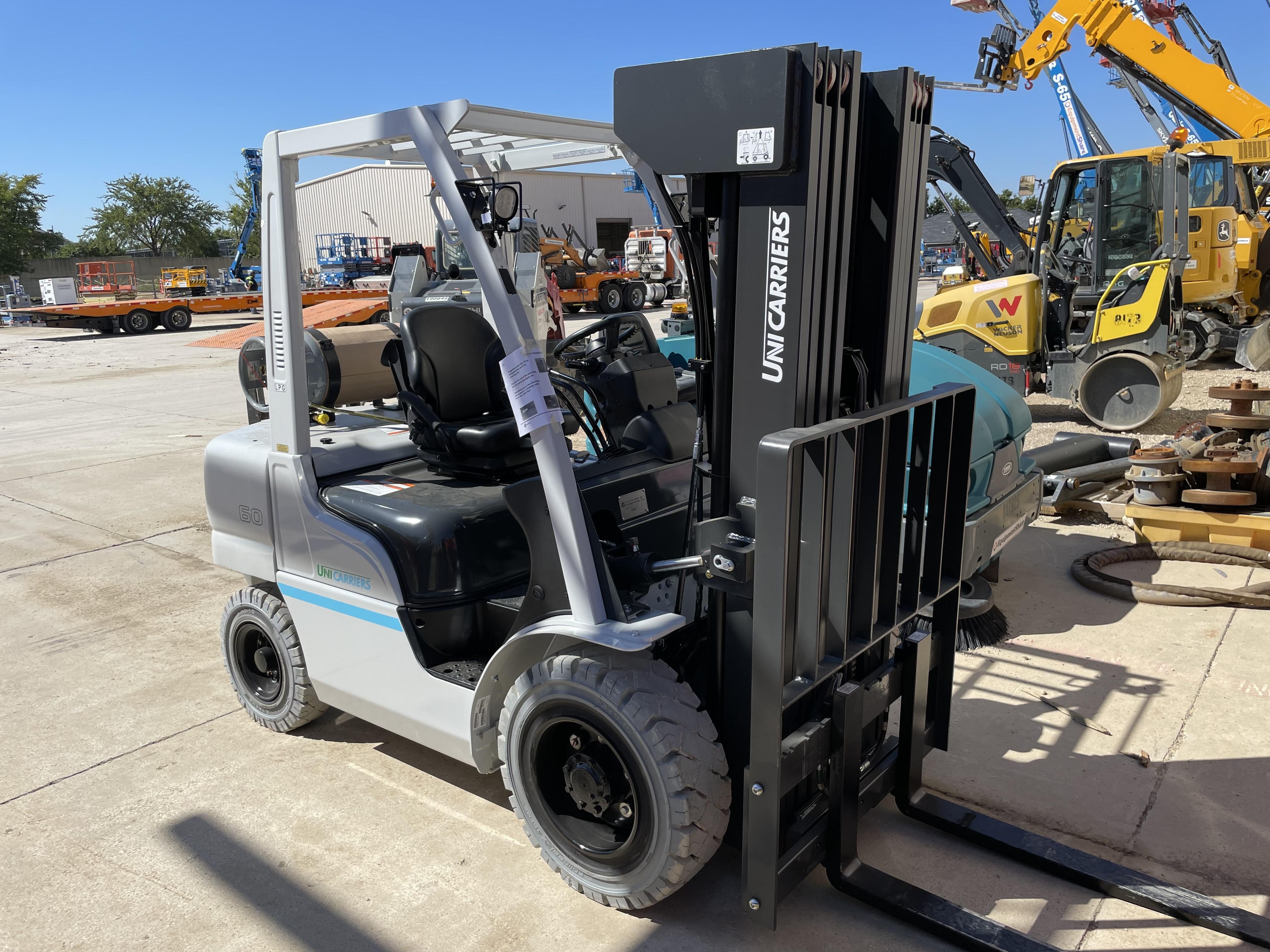2022 UNICARRIER PF60DF QUAD