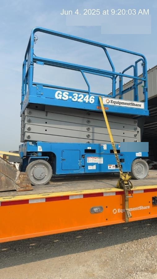 2022 GENIE GS-3246