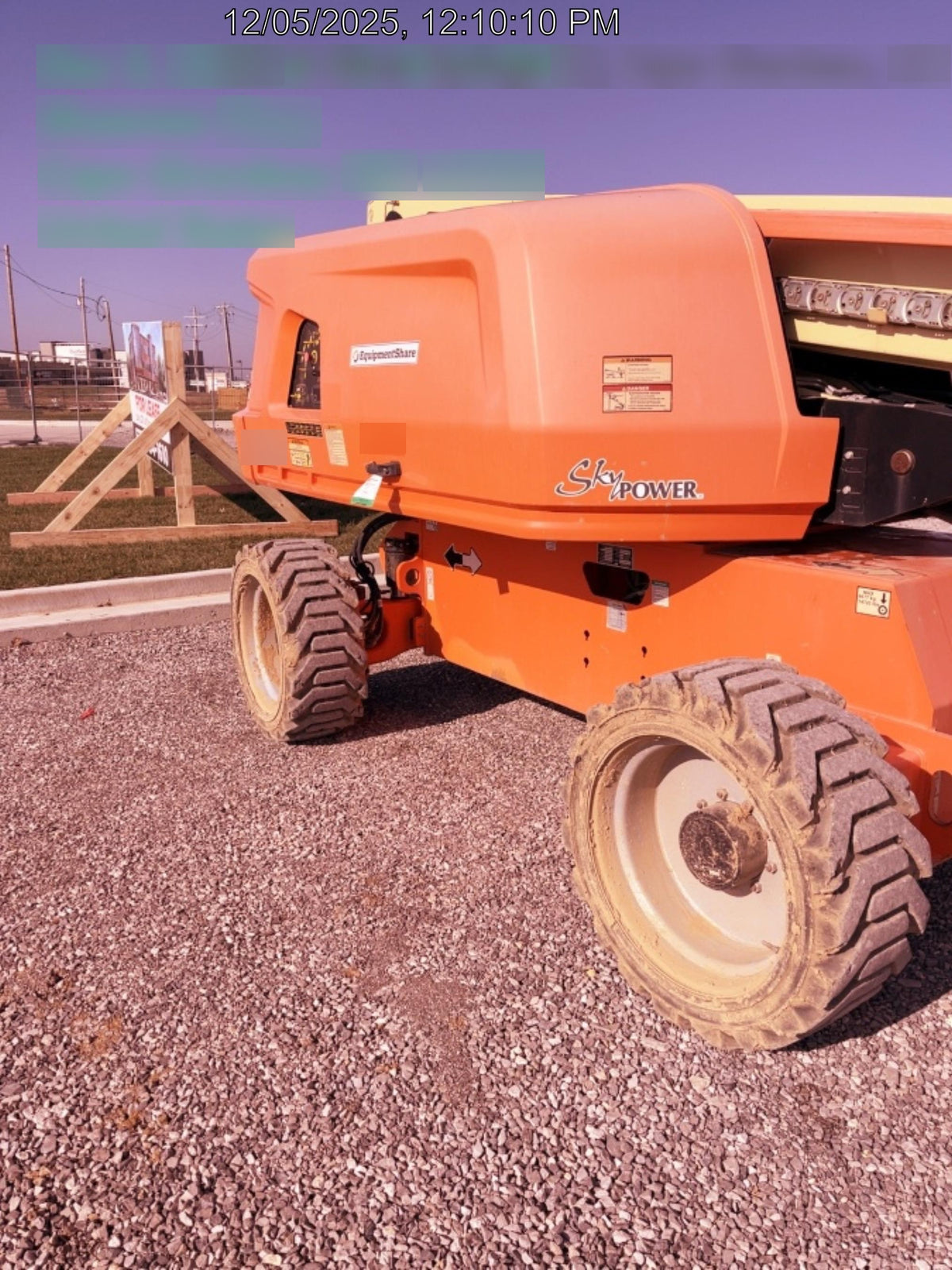 2018 JLG 660SJ