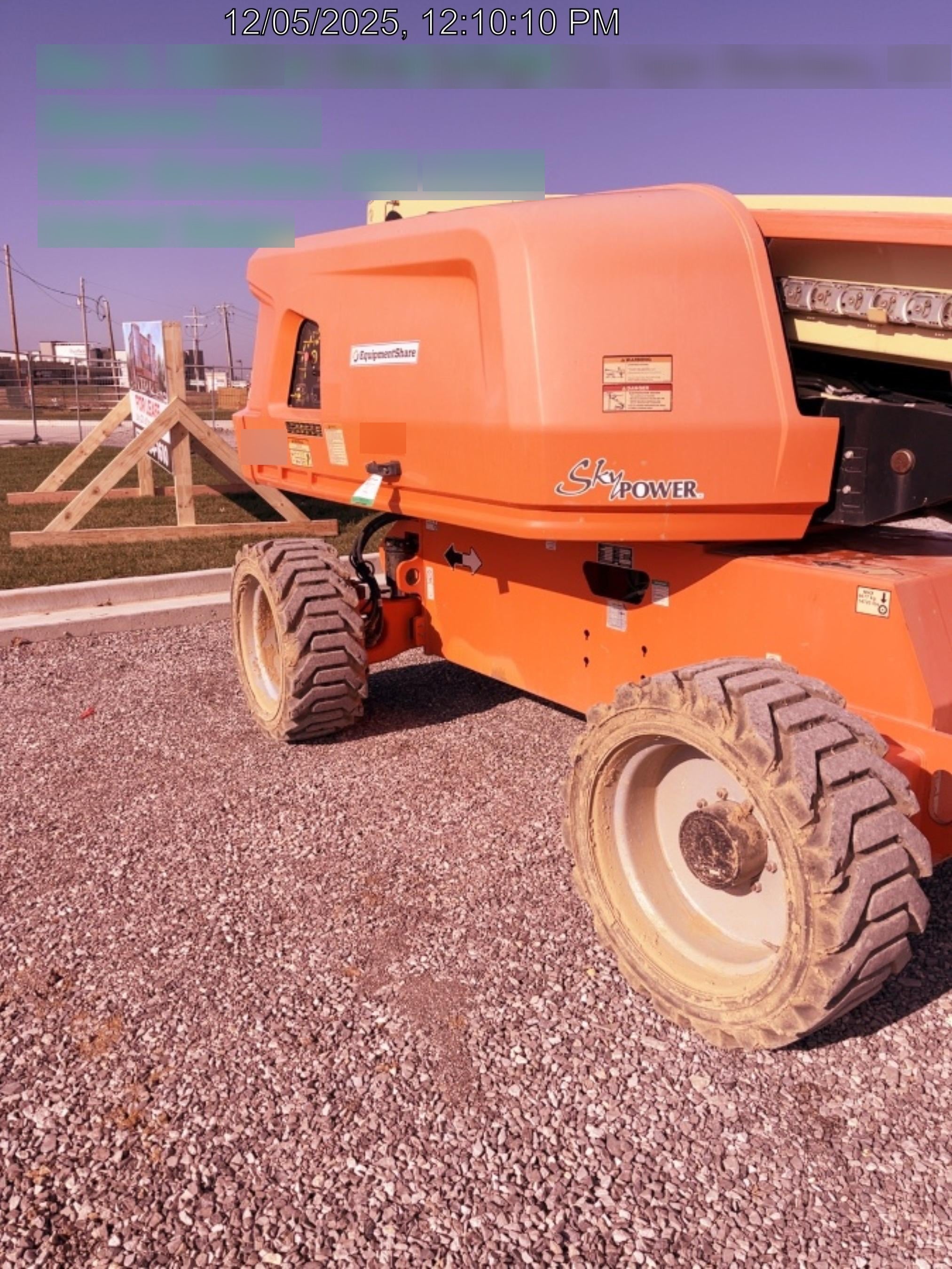 2018 JLG 660SJ