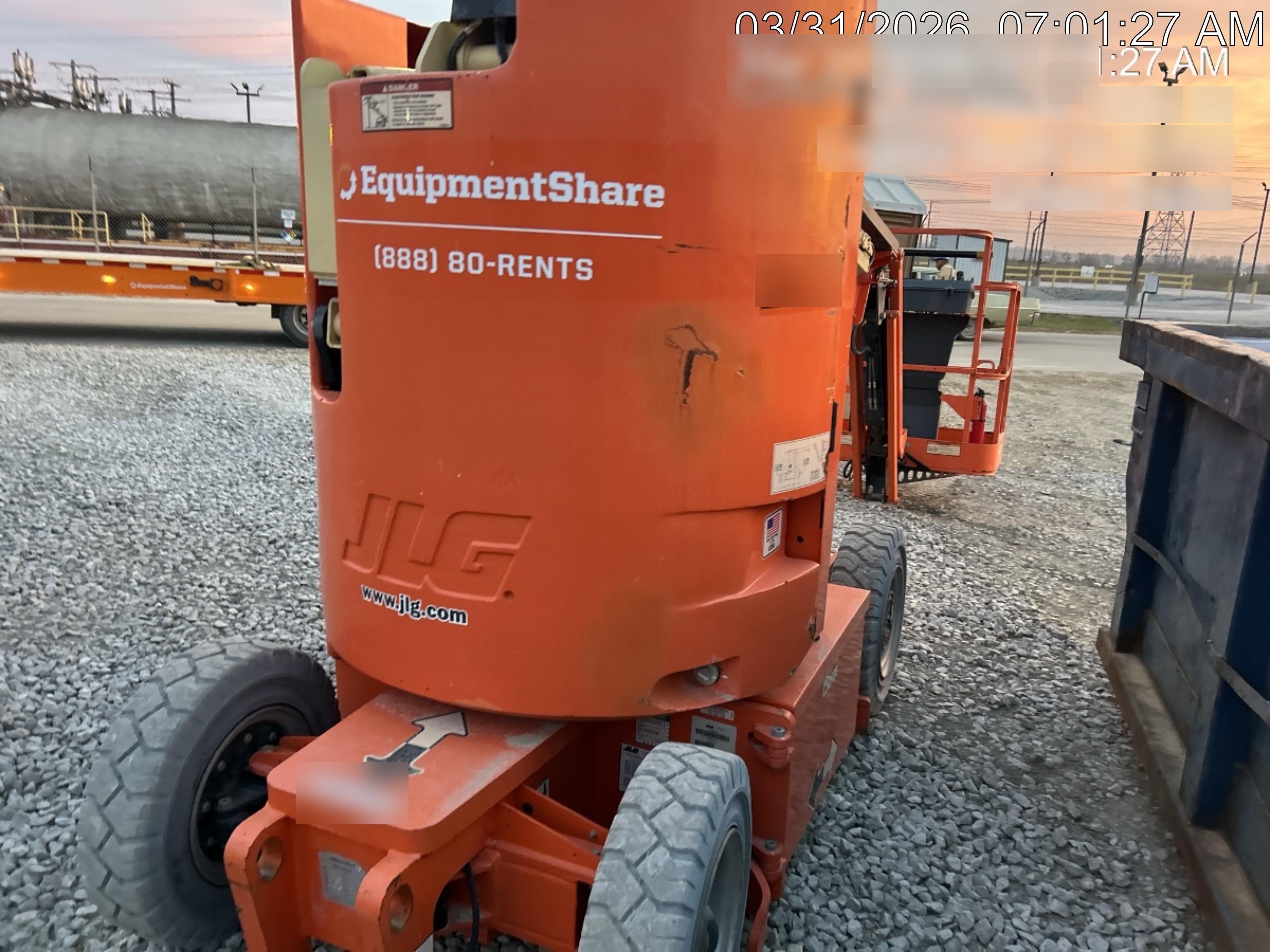 2019 JLG E300AJP