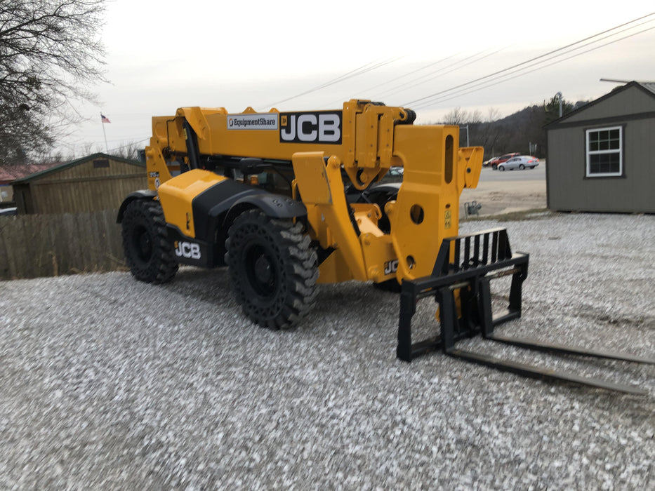 2019 JCB 510-56