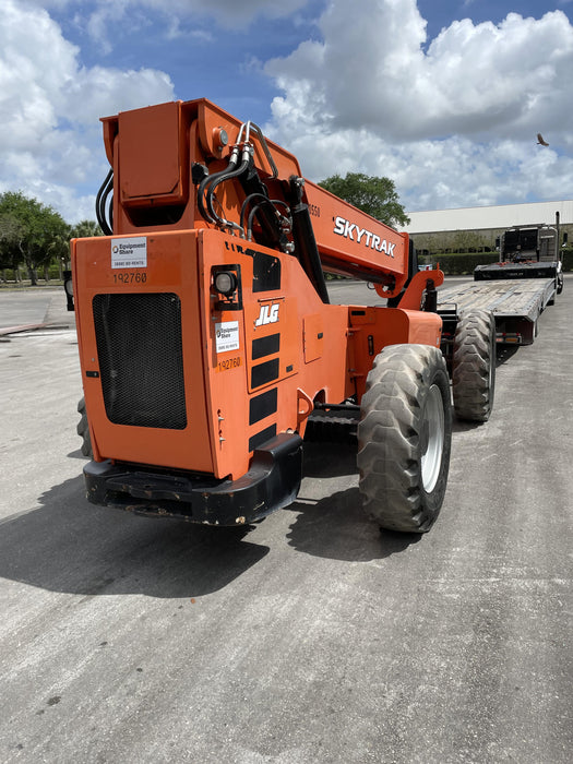 2017 SKYTRAK 6042