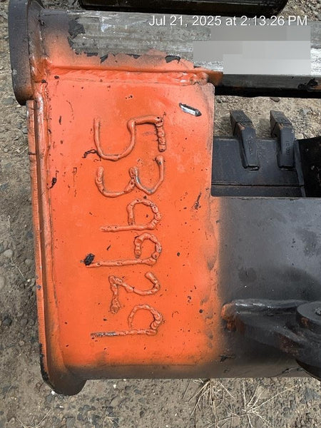 2025 TAKEUCHI 24" Bucket Takeuchi