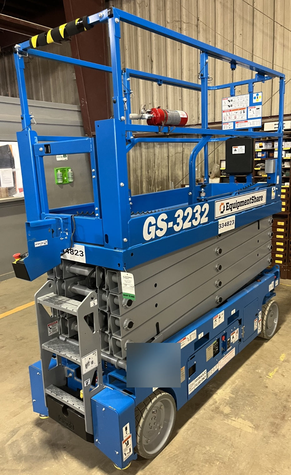 2023 GENIE GS-3232