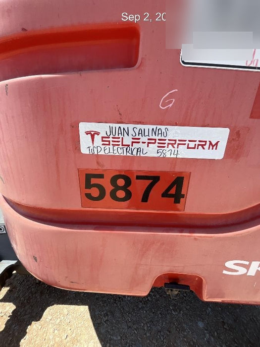 2017 Skyjack SJ46 AJ Skyjack 46AJ, Diesel Engine, Foam Filled Tires, 30x72" Platform, Extended Warranty 5yr/5k hr