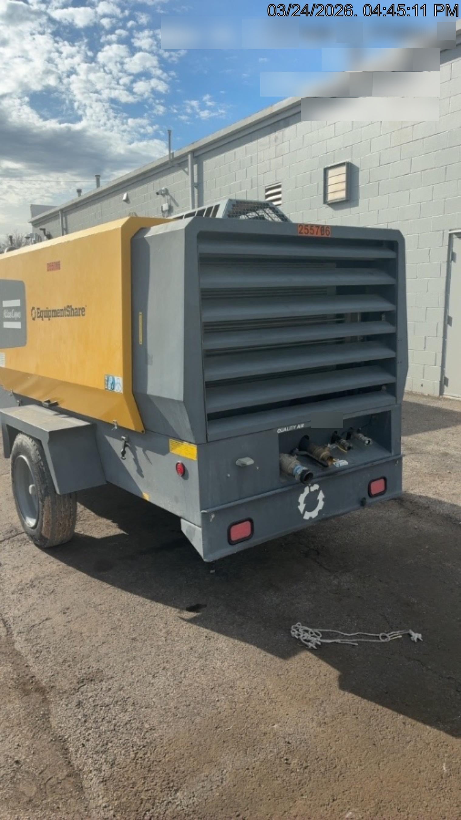 2022 ATLAS COPCO XAS 900