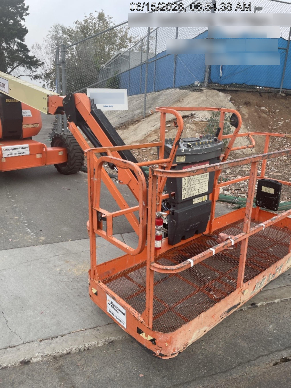 2021 JLG 600AJ