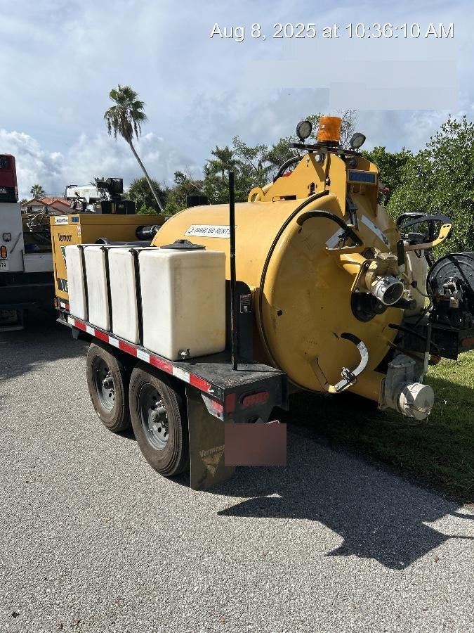 2022 VAC-TRON LP573XDT
