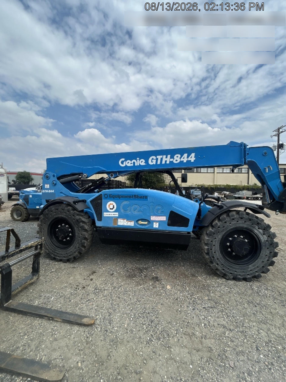 2018 GENIE GTH-844
