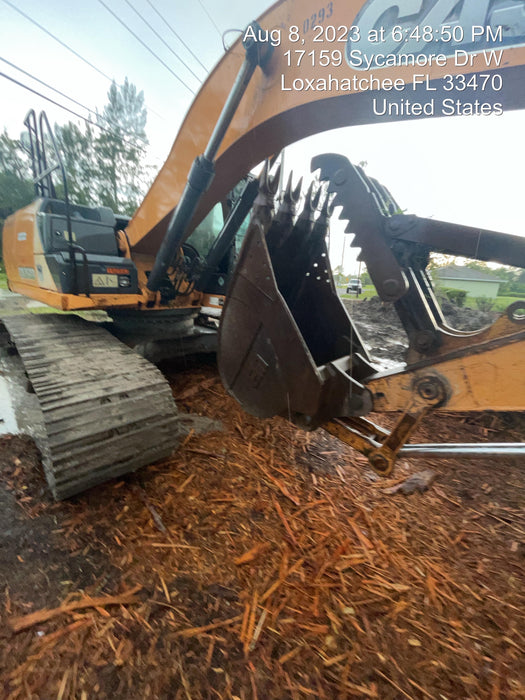 2014 WERK-BRAU 36" Bucket, 15K-19K Excavator - Werk-Brau