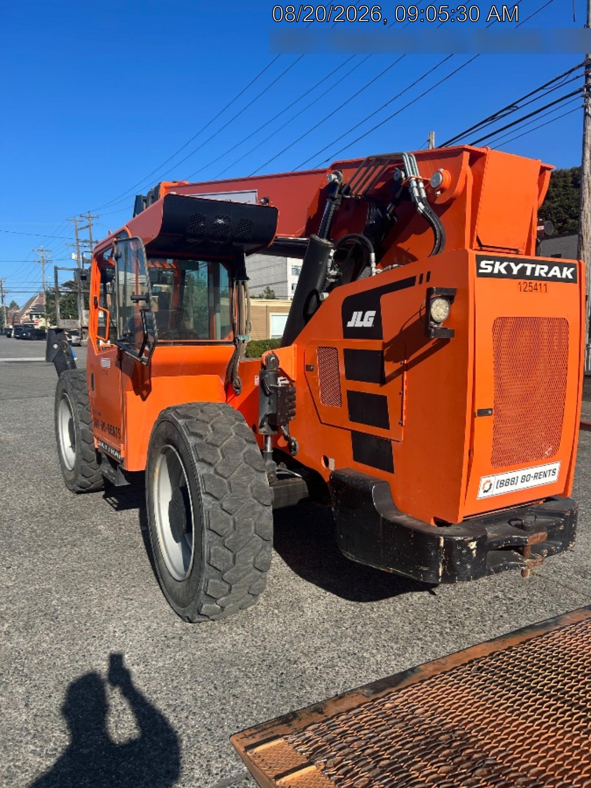 2021 JLG 1001095418S