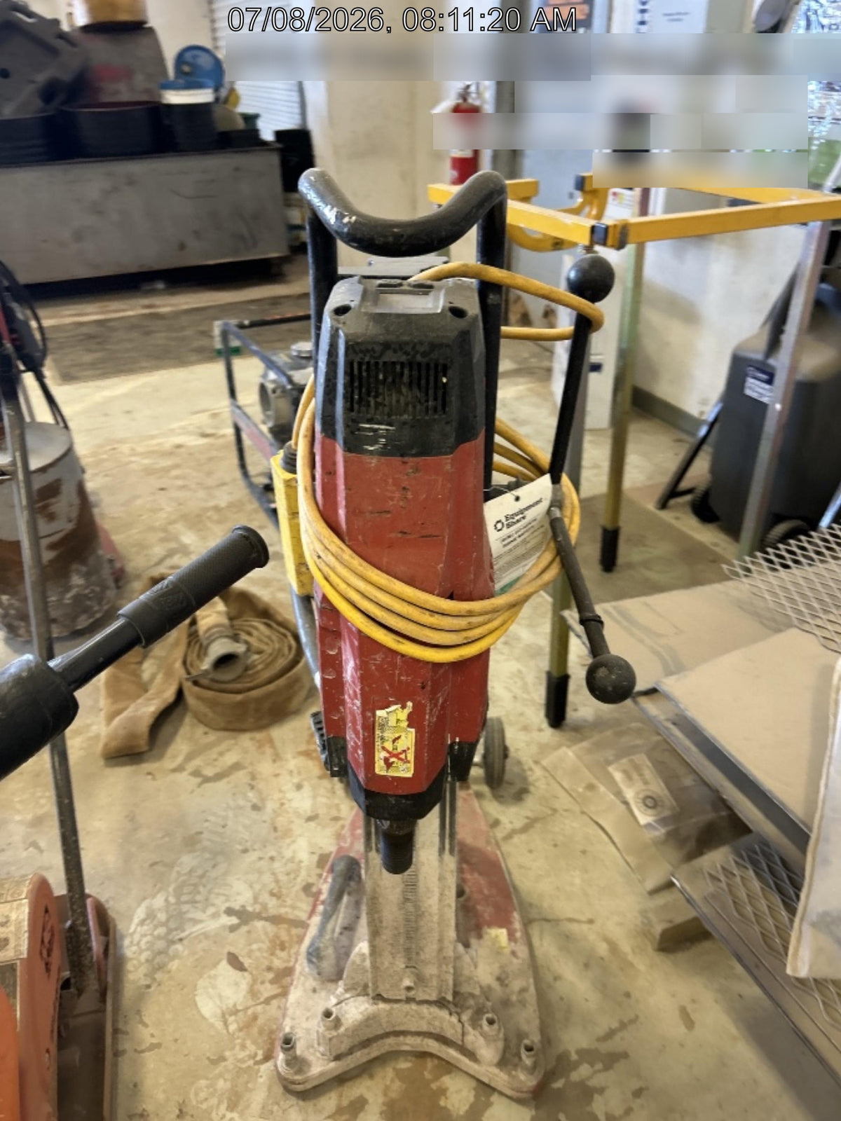 2022 HILTI DD250E