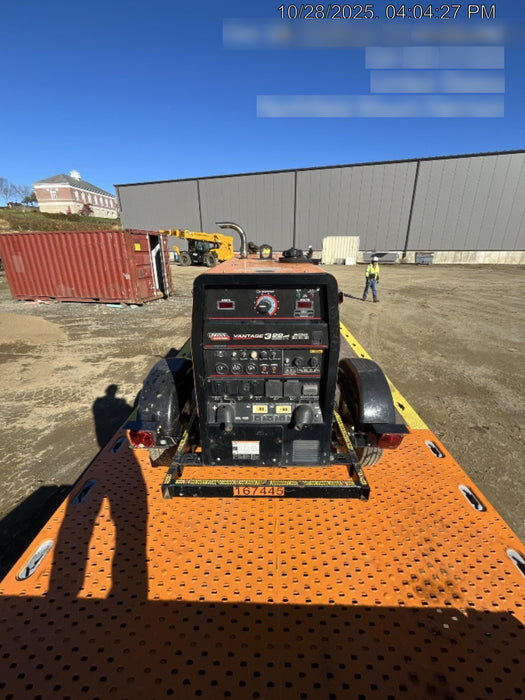 2021 Lincoln Electric Vantage 322 Vantage 322 Ready Pak 3 w/ Decals, ORANGE (includes trailer, cable rack, fender light kit) NO Telematics