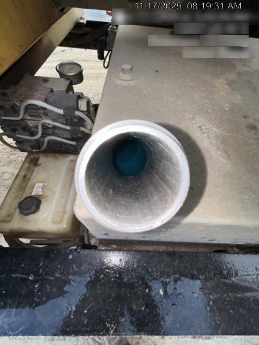 2022 Vac-Tron LP573XDT T4 Koehler Diesel Engine, 500 Gallon Debris Tank, x2 100 Gallon Water Tanks