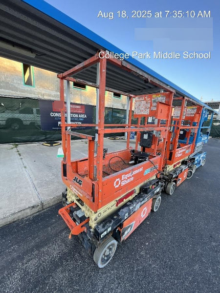 2022 JLG ES1330L