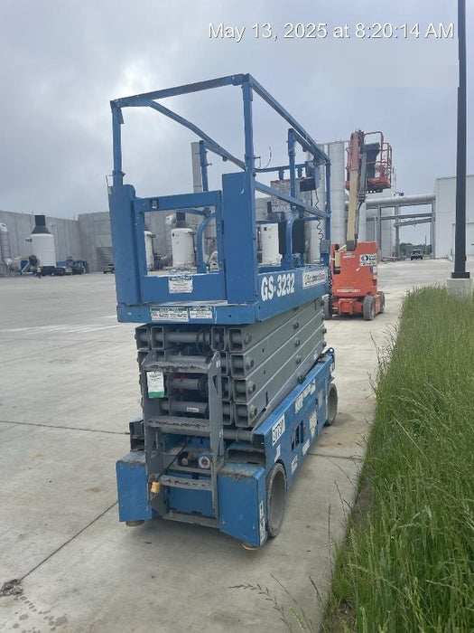 2018 Genie GS-3232 Genie GS-3232 Scissor Lift w/Standard Options