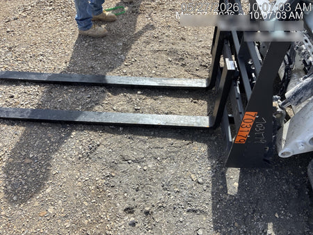 2025 ARROW MATERIAL HANDLING 48" Pallet Forks - Arrow
