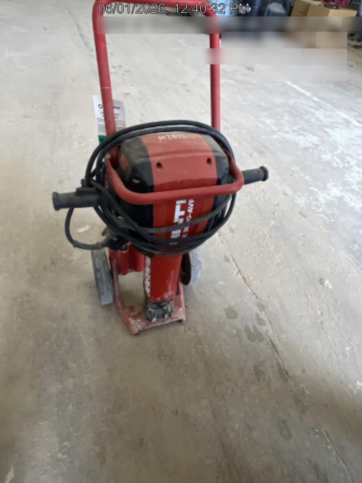 2020 HILTI TE 3000-AVR