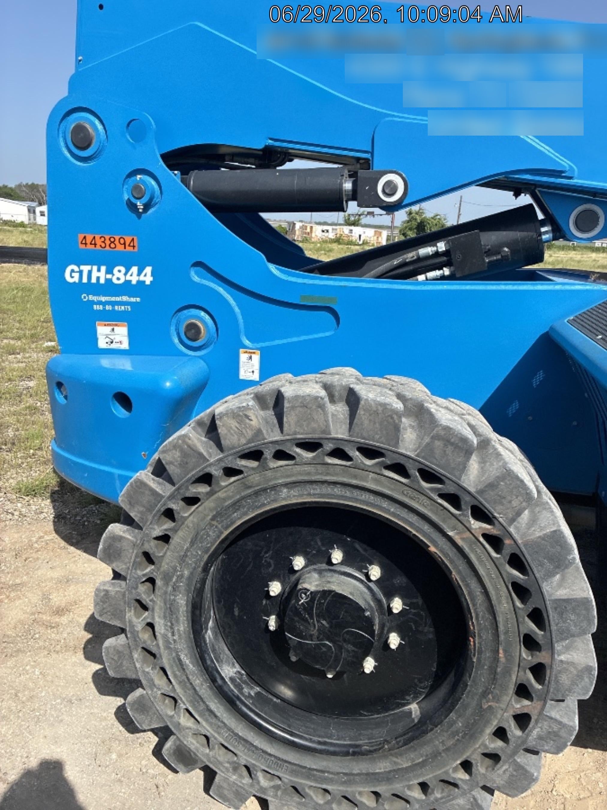 2024 GENIE GTH-844
