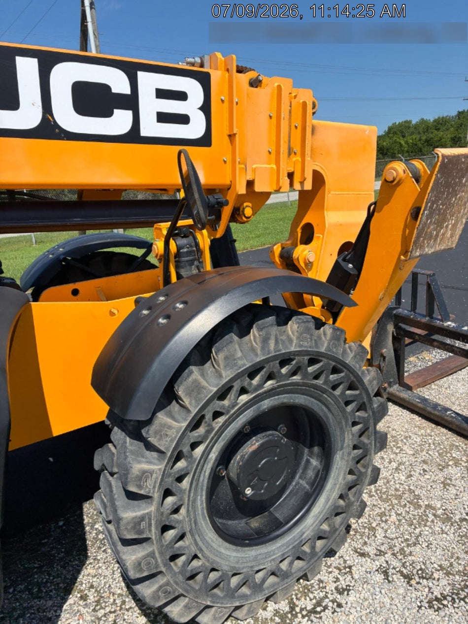 2020 JCB 510-56