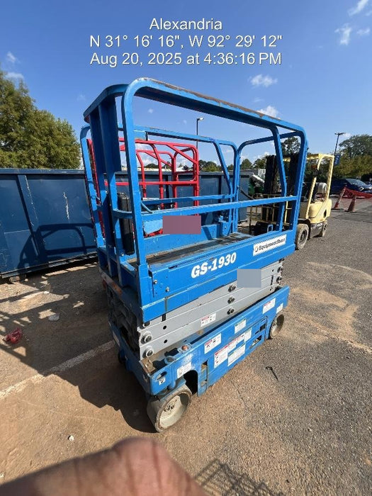 2020 Genie GS-1930 Fixed rails with chain entry gate - Pre A92.20